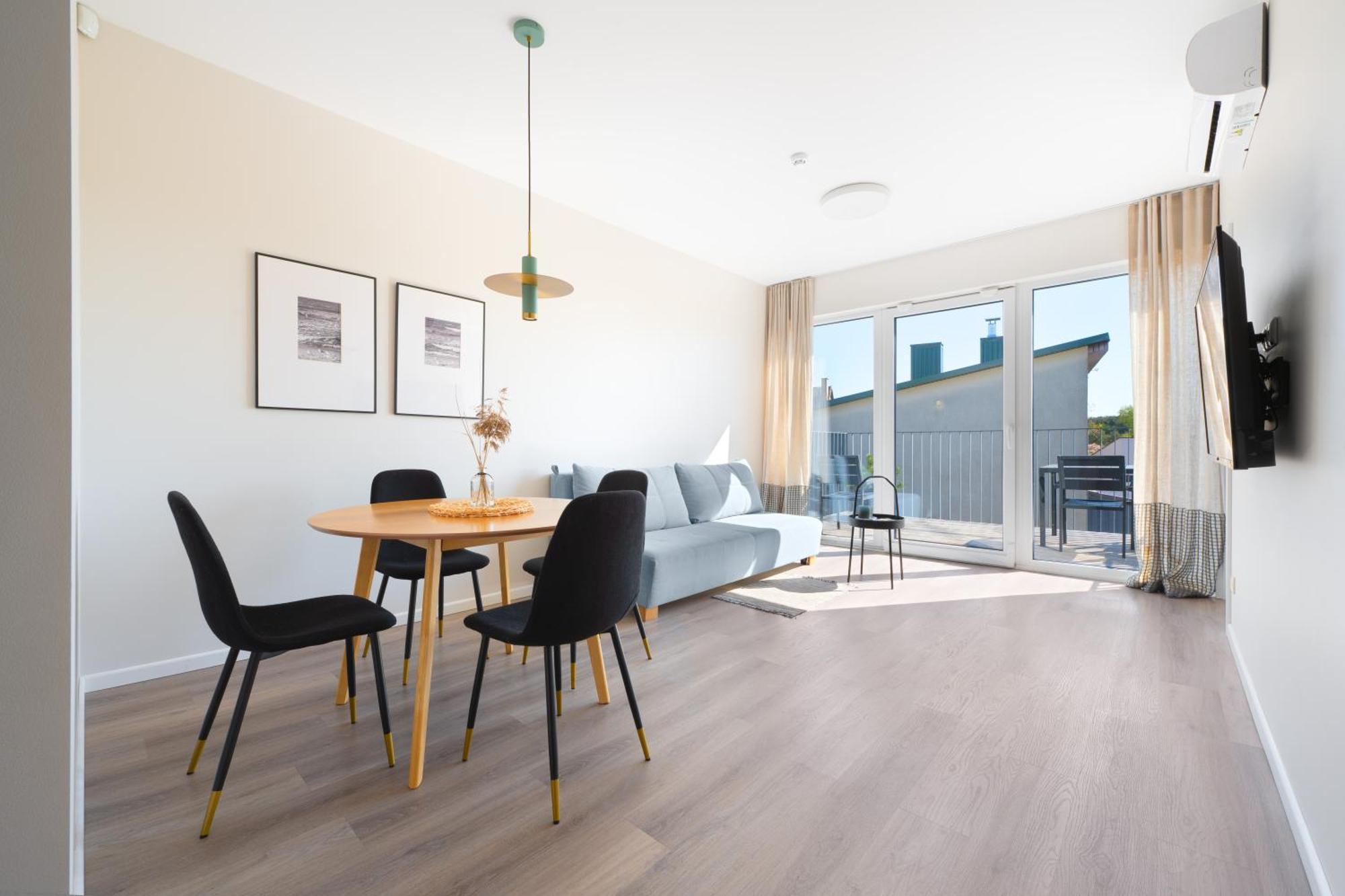 Smilgu Kiemas Apartment Klaipeda Ngoại thất bức ảnh